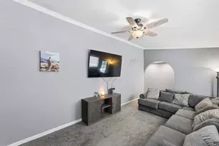 918 Galopago, Spring Valley, CA 91977 - Photo 8