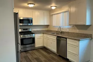 8427 Carlton Oaks Dr, Santee, CA 92071 - Photo 8