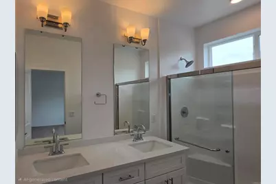 4968 Ocean View Boulevard, San Diego, CA 92113 - Photo 22
