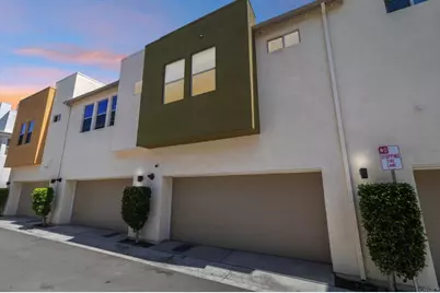 2054 Foxtrot Loop #3, Chula Vista, CA 91915 - Photo 2