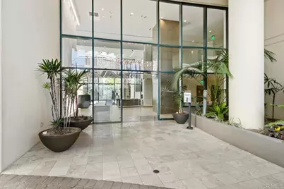 110 W Island Avenue, San Diego, CA 92101 - Photo 8