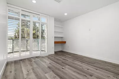 110 W Island Avenue, San Diego, CA 92101 - Photo 32