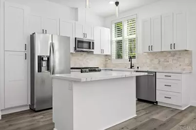 110 W Island Avenue, San Diego, CA 92101 - Photo 16