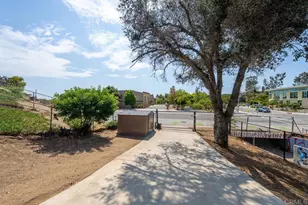 648 51st St, San Diego, CA 92114 - Photo 38