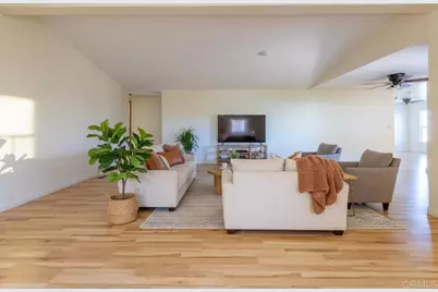 2289 Bryant Drive, Carlsbad, CA 92008 - Photo 8