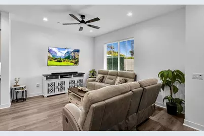 1319 Yannis Court, El Cajon, CA 92019 - Photo 8