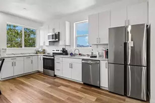 490 Lado De Loma Dr, Vista, CA 92083 - Photo 18