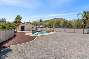 7979 Shir Mar Pl, El Cajon, CA 92021 - Photo 24