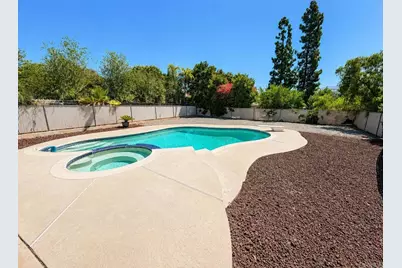 7979 Shir Mar Place, El Cajon, CA 92021 - Photo 2