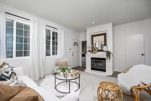 4338 Montalvo 3, San Diego, CA 92107 - Photo 4