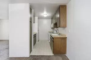 5700 Baltimore Dr, La Mesa, CA 91942 - Photo 14