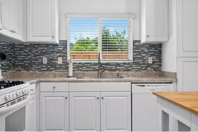 259 Dun Blazer Way, Fallbrook, CA 92028 - Photo 14