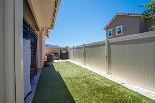259 Dun Blazer Wy, Fallbrook, CA 92028 - Photo 16