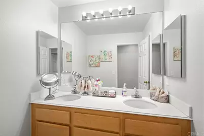 1254 La Crescentia Dr, Chula Vista, CA 91910 - Photo 30