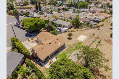 2126 Locke Place, Lemon Grove, CA 91945 - Photo 20
