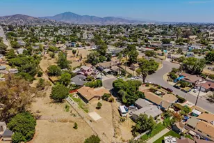 2126 Locke Pl, Lemon Grove, CA 91945 - Photo 24