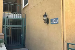2220 Camino De La Reina, San Diego, CA 92108 - Photo 4