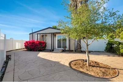 9383 85 W Lilac Road, Escondido, CA 92026 - Photo 6