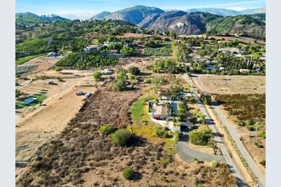 9383 85 W Lilac Road, Escondido, CA 92026 - Photo 1