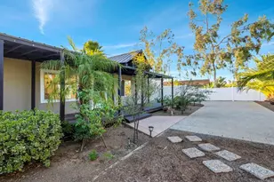 9383 85 W Lilac Rd, Escondido, CA 92026 - Photo 4