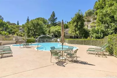 5210 Caminito Apartado, San Diego, CA 92108 - Photo 12