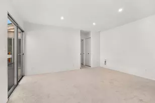 3250 Ashford St, San Diego, CA 92111 - Photo 2