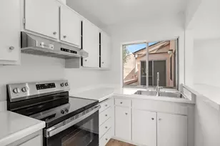 3250 Ashford St, San Diego, CA 92111 - Photo 6