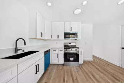 335 Cates St., San Diego, CA 92114 - Photo 2