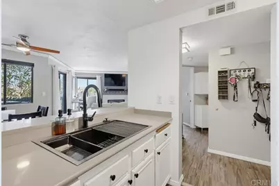3045 Blue Oak Court, Spring Valley, CA 91978 - Photo 8