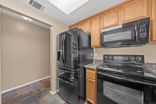 31909 Del Cielo Este, Bonsall, CA 92003 - Photo 6