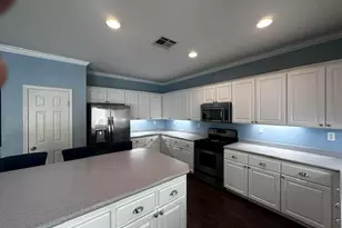 926 Downey Ct, Chula Vista, CA 91911 - Photo 8