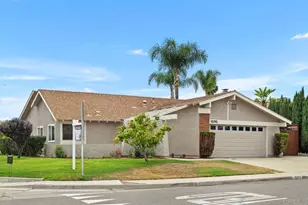 10395 Orozco Rd, San Diego, CA 92124 - Photo 2
