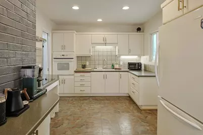 209 L Street, Chula Vista, CA 91911 - Photo 12