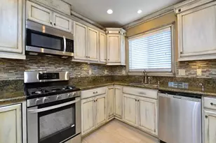 249 Del Mar Ave, Chula Vista, CA 91910 - Photo 8