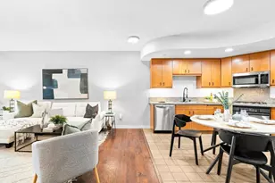 550 15th St, San Diego, CA 92101 - Photo 8