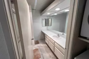 10400 Caminito Cuervo, San Diego, CA 92108 - Photo 10
