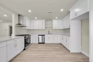 4860 Crestview Dr, Norco, CA 92860 - Photo 2