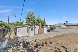 4860 Crestview Dr, Norco, CA 92860 - Photo 26