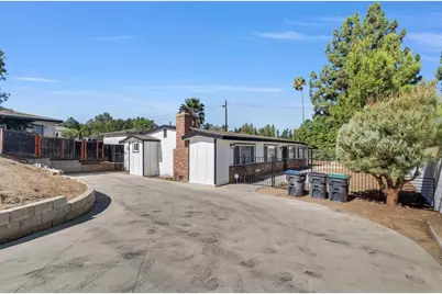 4860 Crestview Drive, Norco, CA 92860 - Photo 26