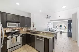 450 J St, San Diego, CA 92101 - Photo 2