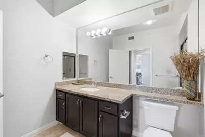 450 J Street #7061, San Diego, CA 92101 - Photo 20