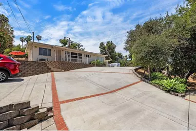 9355 Fuerte Drive, La Mesa, CA 91941 - Photo 4