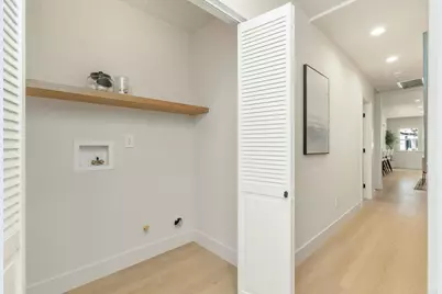 743 N Sparks St, Burbank, CA 91506 - Photo 16