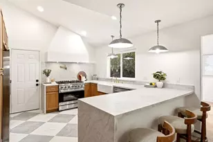 1315 Barbara Dr, Vista, CA 92084 - Photo 8