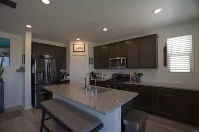 1525 Wildgrove Ave, Vista, CA 92081 - Photo 4