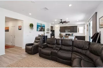 1525 Wildgrove Ave, Vista, CA 92081 - Photo 12