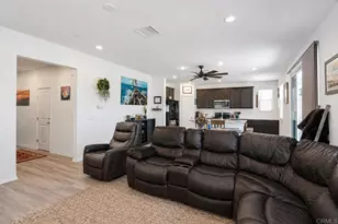 1525 Wildgrove Ave, Vista, CA 92081 - Photo 12