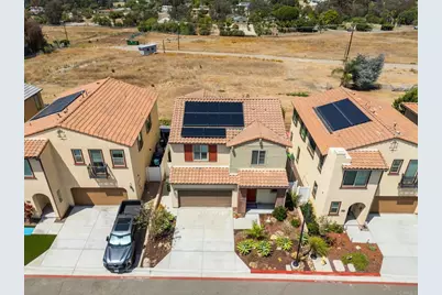 1525 Wildgrove Ave, Vista, CA 92081 - Photo 34