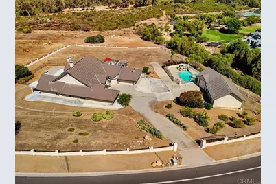9770 Quail Canyon Rd, El Cajon, CA 92021 - Photo 4