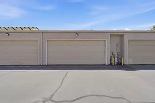 9416 Carlton Oaks Dr, Santee, CA 92071 - Photo 18